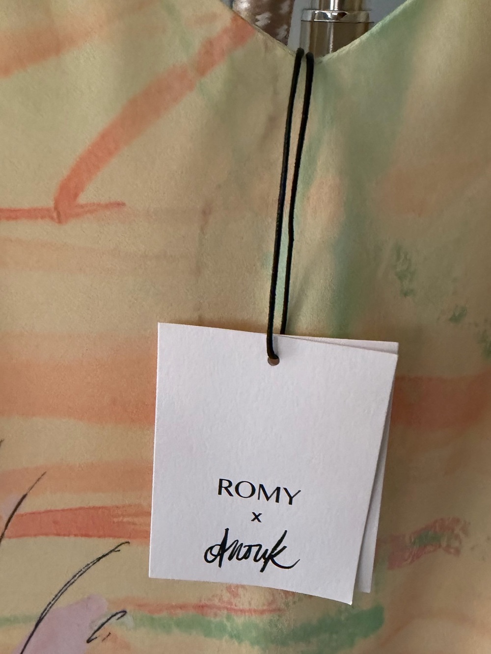 NWT Romy Hummingbird Charlie Gown ~ Size L MSRP $320 - Picture 5 of 5